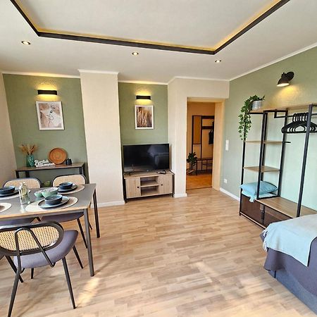 Neu Businessapp In Zentraler Lage Mit 3 Schlafzimmern Fuer Geschaeftsreisende Pendler Und Familien Naehe Sz See Salzgitter Eksteriør bilde